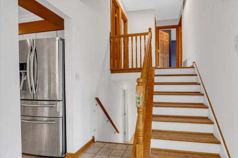 Tiny photo for 2522 N Chestnut Avenue, Arlington Heights, IL 60004 (MLS # 12471951)