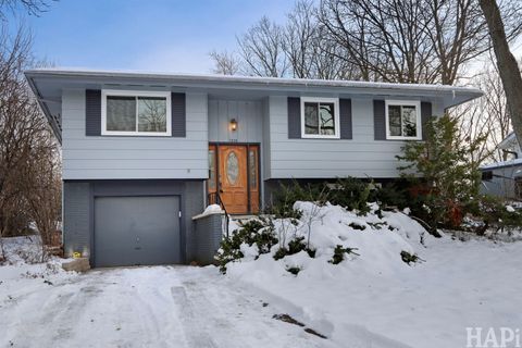 Tiny photo for 1835 W Weathersfield Way, Schaumburg, IL 60193 (MLS # 12531789)