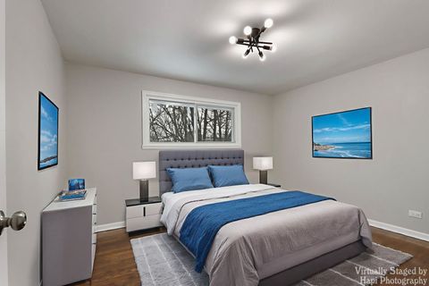 Tiny photo for 1835 W Weathersfield Way, Schaumburg, IL 60193 (MLS # 12531789)