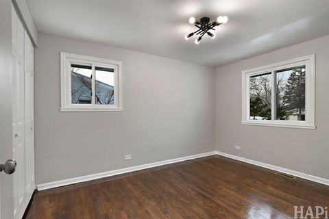 Tiny photo for 1835 W Weathersfield Way, Schaumburg, IL 60193 (MLS # 12531789)