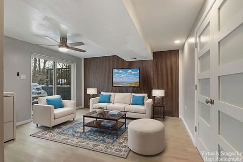 Tiny photo for 1835 W Weathersfield Way, Schaumburg, IL 60193 (MLS # 12531789)