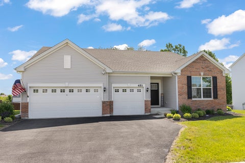 Tiny photo for 451 Parkside Lane, Yorkville, IL 60560 (MLS # 12673220)