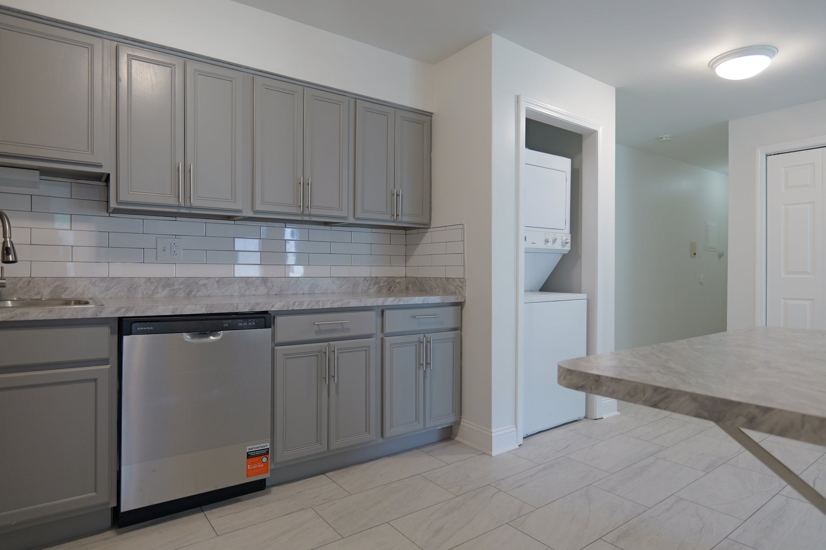 143 W Elk Trail 141