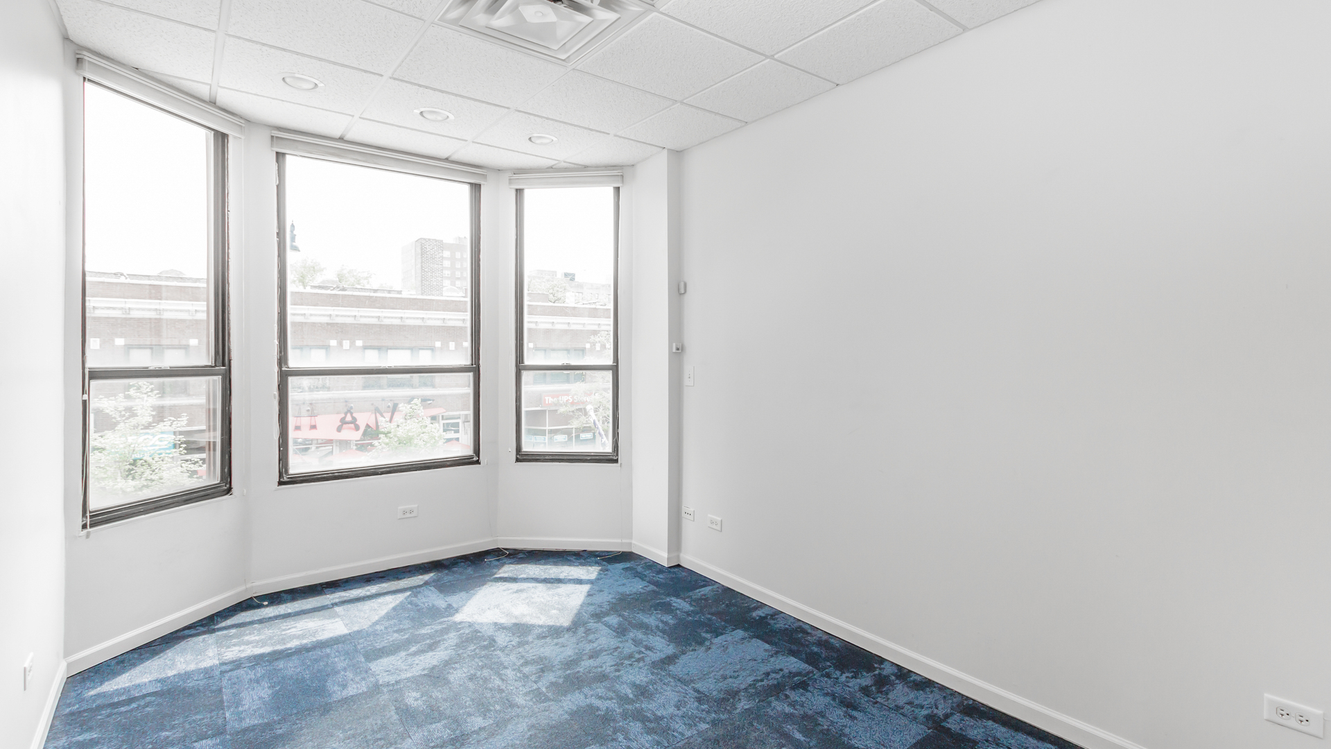 Chicago, Illinois 60615, United States, ,Residential,Active,224820