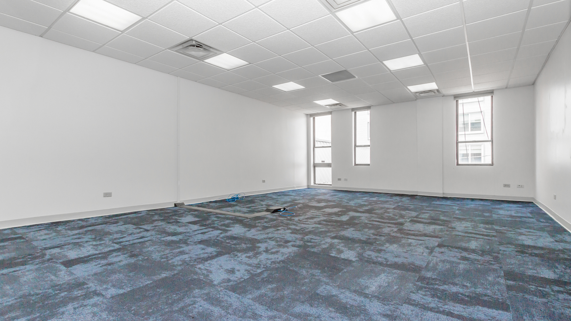 Chicago, Illinois 60615, United States, ,Residential,Active,224820