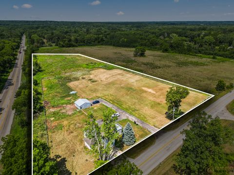 Tiny photo for 316 Old Sutton Road, Barrington, IL 60010 (MLS # 12445358)