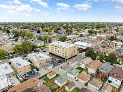 Tiny photo for 7733 W Belmont Avenue #306, Elmwood Park, IL 60707 (MLS # 12502747)