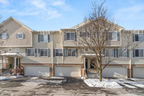 Photo of 1794 Fredericksburg Lane #1794, Aurora, IL 60503 (MLS # 12530033)
