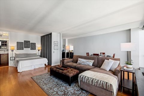 Tiny photo for 900 N Lake Shore Drive #2405, Chicago, IL 60611 (MLS # 12474396)