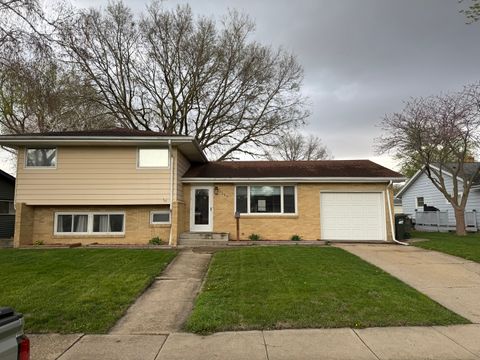 Photo of 1204 E 19th Street, Sterling, IL 61081 (MLS # 12621135)