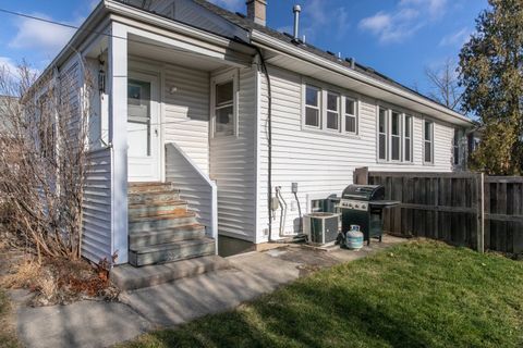 A home in Park Ridge