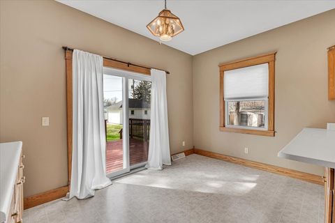 Tiny photo for 304 Walnut Street, New Windsor, IL 61465 (MLS # 12606098)