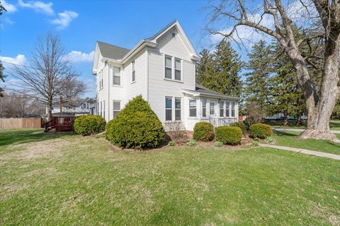 Tiny photo for 304 Walnut Street, New Windsor, IL 61465 (MLS # 12606098)