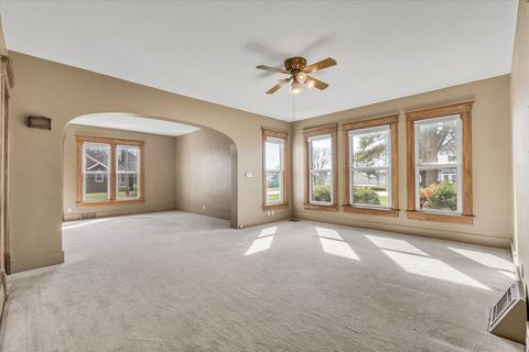 Tiny photo for 304 Walnut Street, New Windsor, IL 61465 (MLS # 12606098)