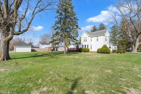 Tiny photo for 304 Walnut Street, New Windsor, IL 61465 (MLS # 12606098)