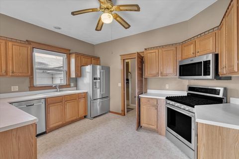 Tiny photo for 304 Walnut Street, New Windsor, IL 61465 (MLS # 12606098)