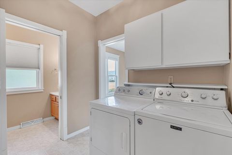 Tiny photo for 304 Walnut Street, New Windsor, IL 61465 (MLS # 12606098)