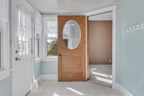 Tiny photo for 304 Walnut Street, New Windsor, IL 61465 (MLS # 12606098)