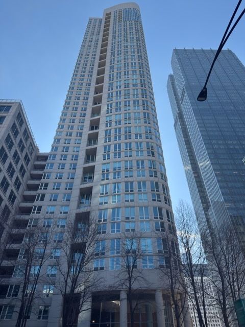 345 N La Salle Drive 802 Chicago IL 60654