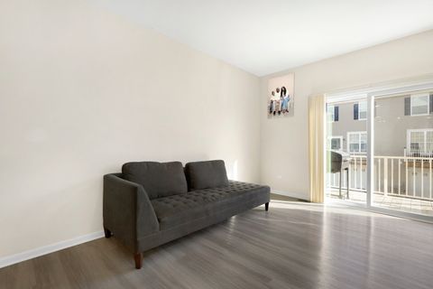 Tiny photo for 10306 Kerry Ridge Court, Chicago Ridge, IL 60415 (MLS # 12477655)