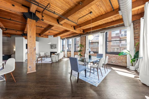 Tiny photo for 913 W Van Buren Street #5D, Chicago, IL 60607 (MLS # 12713662)