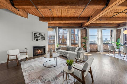 Tiny photo for 913 W Van Buren Street #5D, Chicago, IL 60607 (MLS # 12713662)