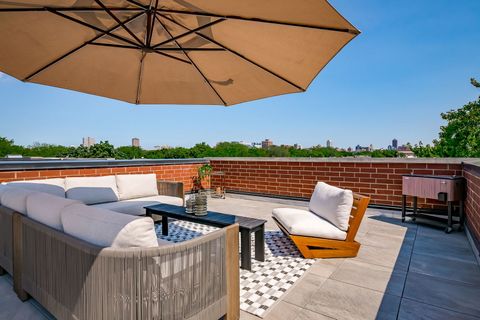 Tiny photo for 2846 N Racine Avenue #3, Chicago, IL 60657 (MLS # 12474535)