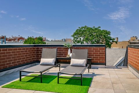 Tiny photo for 2846 N Racine Avenue #3, Chicago, IL 60657 (MLS # 12474535)