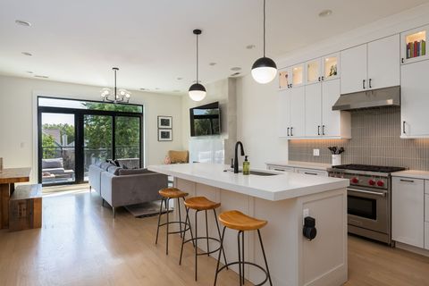 Tiny photo for 2846 N Racine Avenue #3, Chicago, IL 60657 (MLS # 12474535)