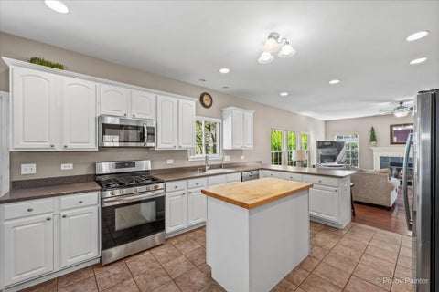 Tiny photo for 1075 ROBINSON Street, Elburn, IL 60119 (MLS # 12733096)