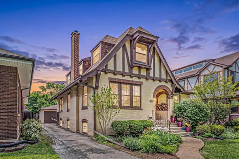 Tiny photo for 9150 S Hoyne Avenue, Chicago, IL 60643 (MLS # 12636245)