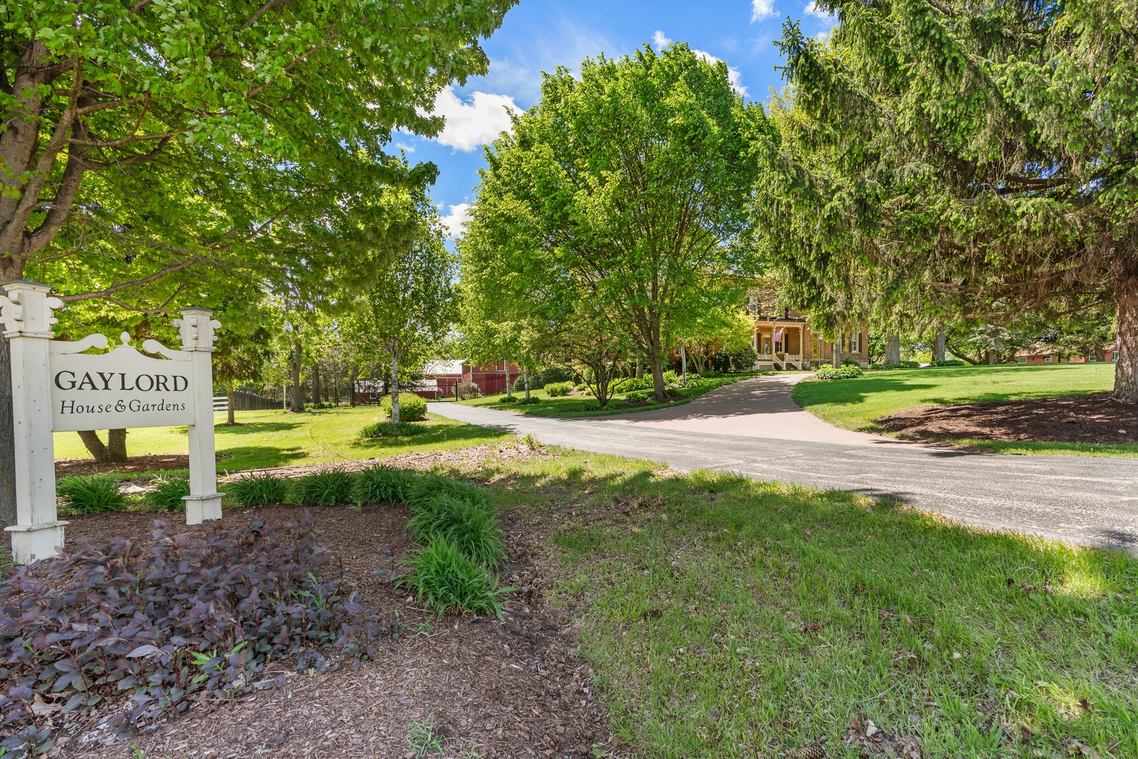1542 Plainfield Road