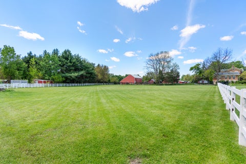 Tiny photo for 1542 Plainfield Road, Oswego, IL 60543 (MLS # 12644617)