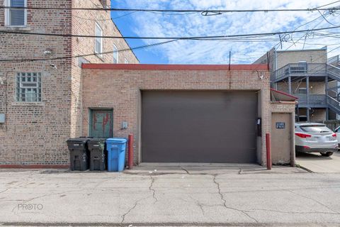524 N Ashland Avenue Garage Chicago IL 60622