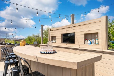 Tiny photo for 400 N Racine Avenue #219, Chicago, IL 60642 (MLS # 12619781)