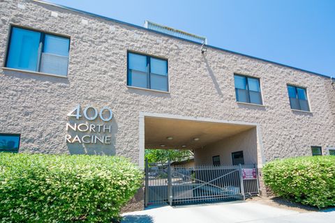 Tiny photo for 400 N Racine Avenue #219, Chicago, IL 60642 (MLS # 12619781)