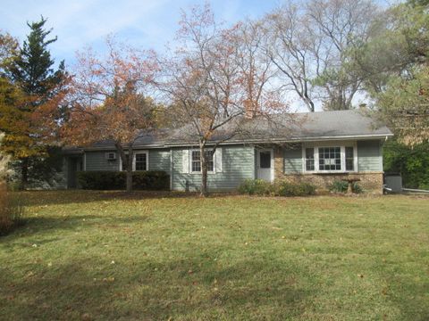 Photo of Mundelein, IL 60060 (MLS # 12518128)