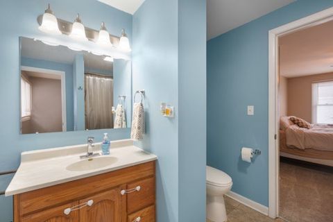 Tiny photo for 4022 Oxford Court, Streamwood, IL 60107 (MLS # 12558547)