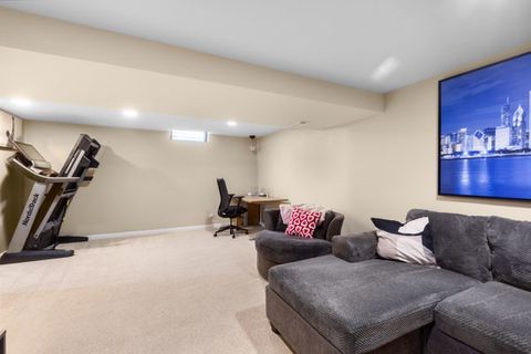 Tiny photo for 4022 Oxford Court, Streamwood, IL 60107 (MLS # 12558547)