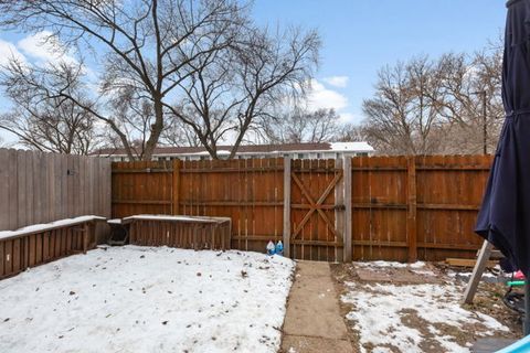 Tiny photo for 4022 Oxford Court, Streamwood, IL 60107 (MLS # 12558547)