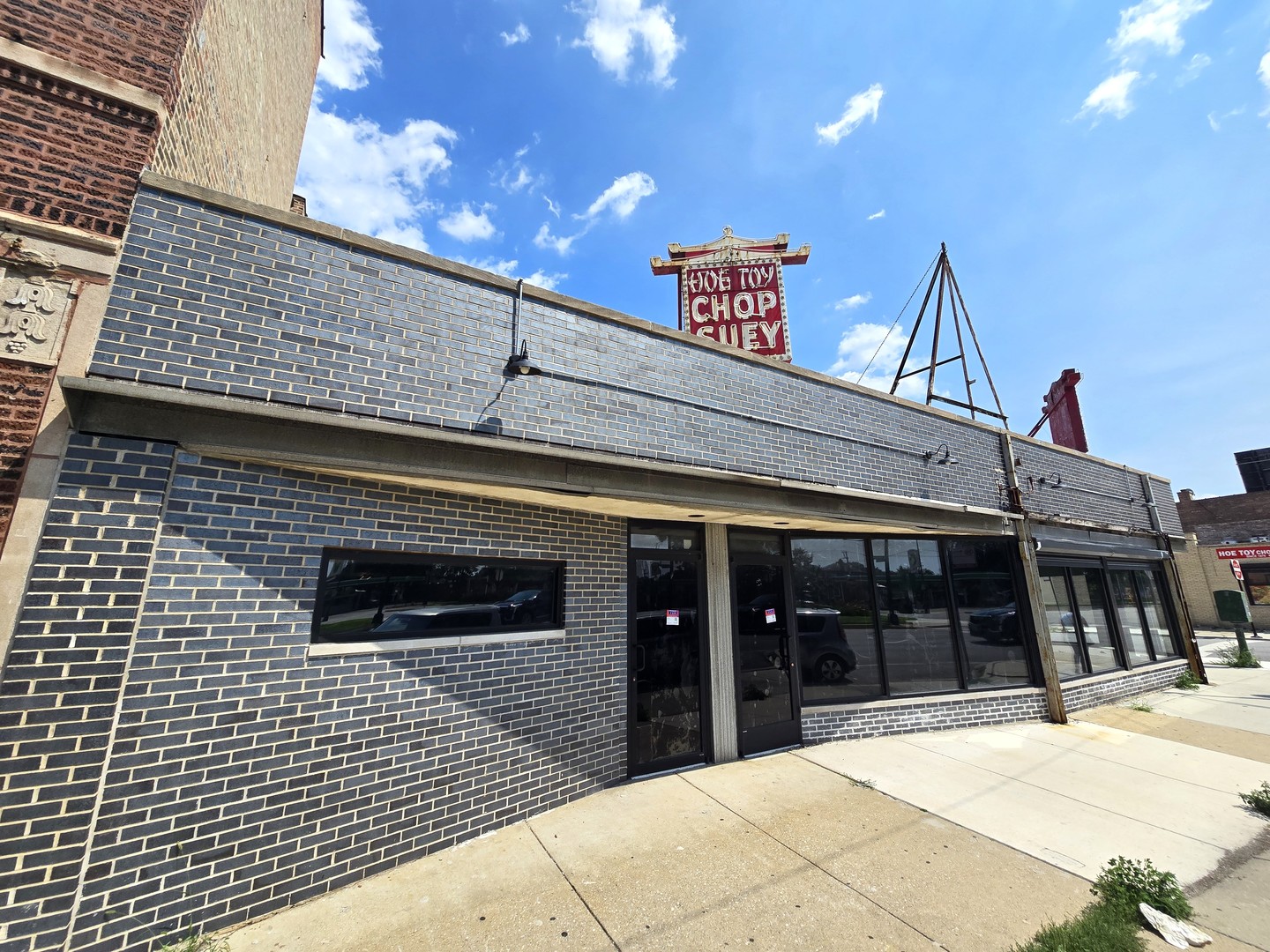 8557 S Stony Island Avenue