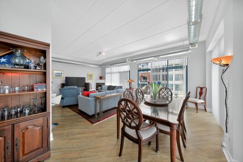 Tiny photo for 920 W Madison Street #B8, Chicago, IL 60607 (MLS # 12462730)