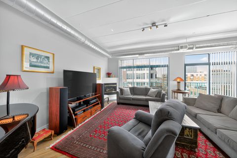 Tiny photo for 920 W Madison Street #B8, Chicago, IL 60607 (MLS # 12462730)