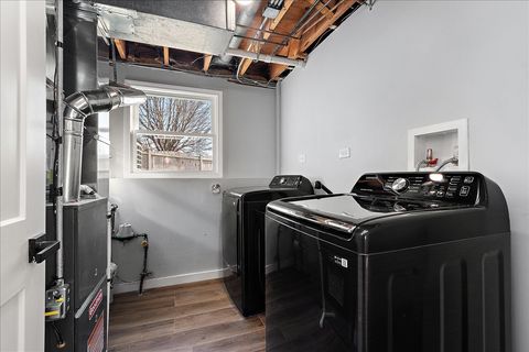 Tiny photo for 17212 Cottage Court, Tinley Park, IL 60487 (MLS # 12572437)