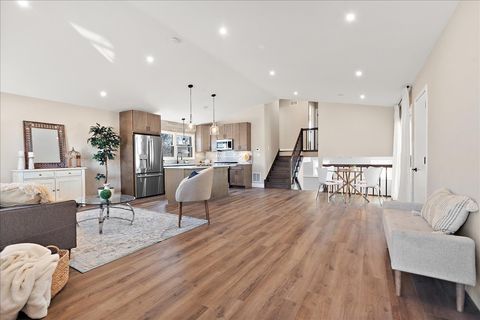 Tiny photo for 17212 Cottage Court, Tinley Park, IL 60487 (MLS # 12572437)