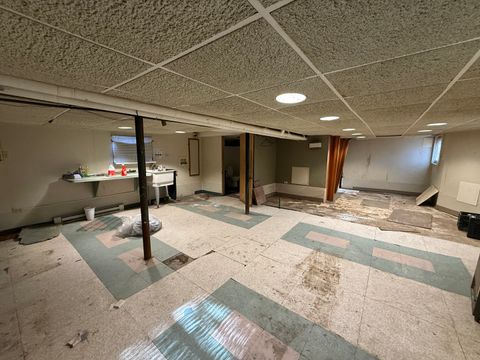 Tiny photo for 15245 State Street, South Holland, IL 60473 (MLS # 12508154)