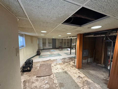 Tiny photo for 15245 State Street, South Holland, IL 60473 (MLS # 12508154)