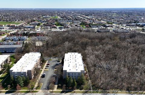 Tiny photo for 7841 W 157th Street #208, Orland Park, IL 60462 (MLS # 12530441)