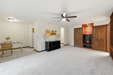 Tiny photo for 1806 Hemlock Place #102, Schaumburg, IL 60173 (MLS # 12720652)