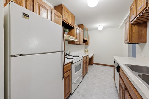 Tiny photo for 1806 Hemlock Place #102, Schaumburg, IL 60173 (MLS # 12720652)